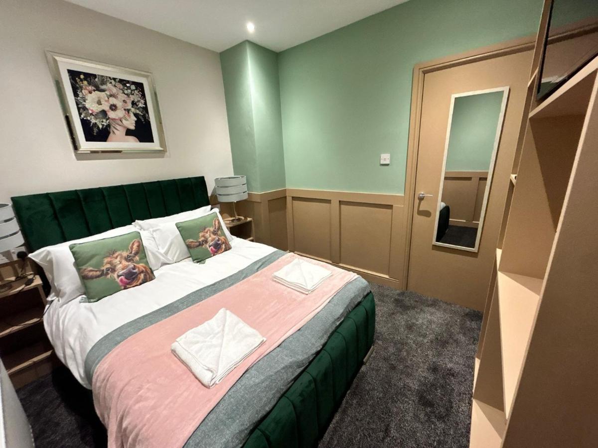 Strawberry Fields Suite By Sasco Apartments Blackpool Extérieur photo
