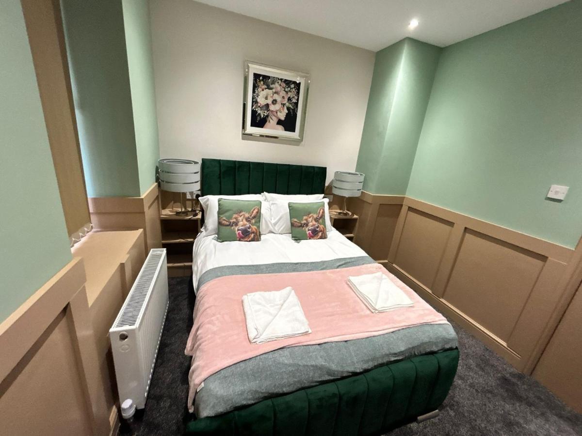 Strawberry Fields Suite By Sasco Apartments Blackpool Extérieur photo
