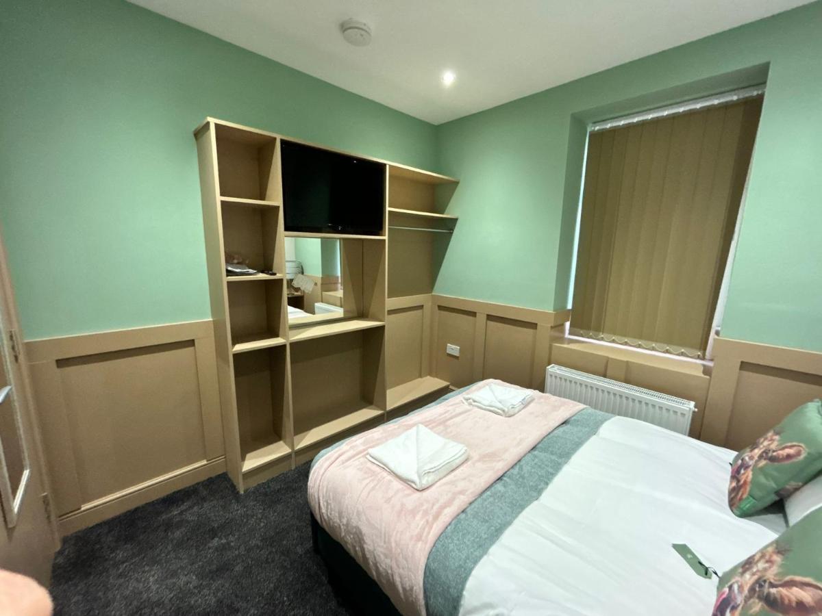 Strawberry Fields Suite By Sasco Apartments Blackpool Extérieur photo